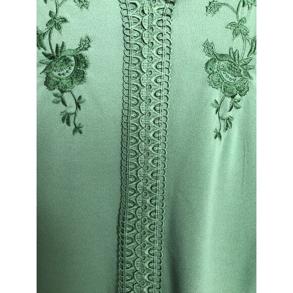 Rio & Rian Embroidered Top Women's 3X Ruffle Neck Vineyard Green NEW - Picture 3 of 10